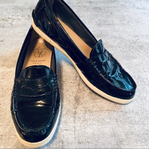 Cole Haan Women’s Pinch Maine Classic Slip on 10M - Picture 2 of 8